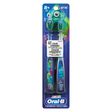 Oral-B Kid’s Manual Toothbrush For Ages 3+, Extra Soft Bristles