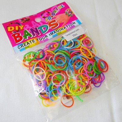 Colorful Loom Bands Latex Free Rubber Bands 300 pieces with crochet needle