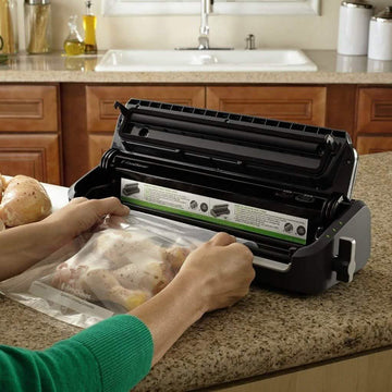 FoodSaver Vacuum Sealer System with Starter Bags & Rolls