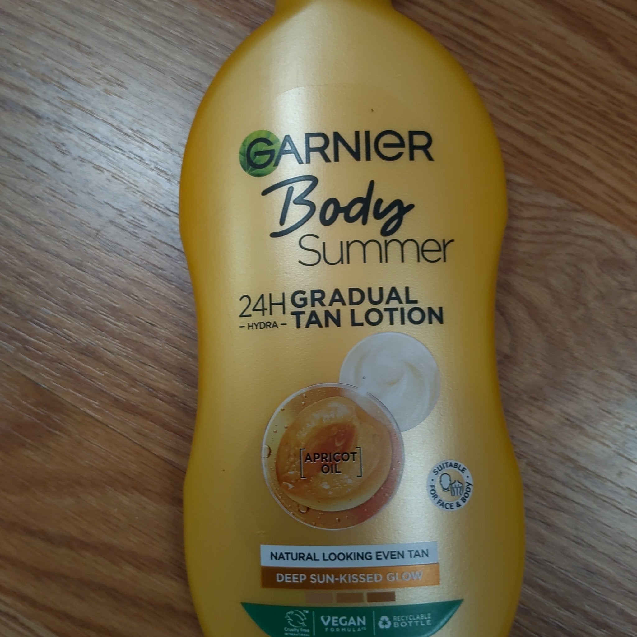 Garnier Summer Body Deep Sun-Kissed Moisturizing Lotion, 400ml