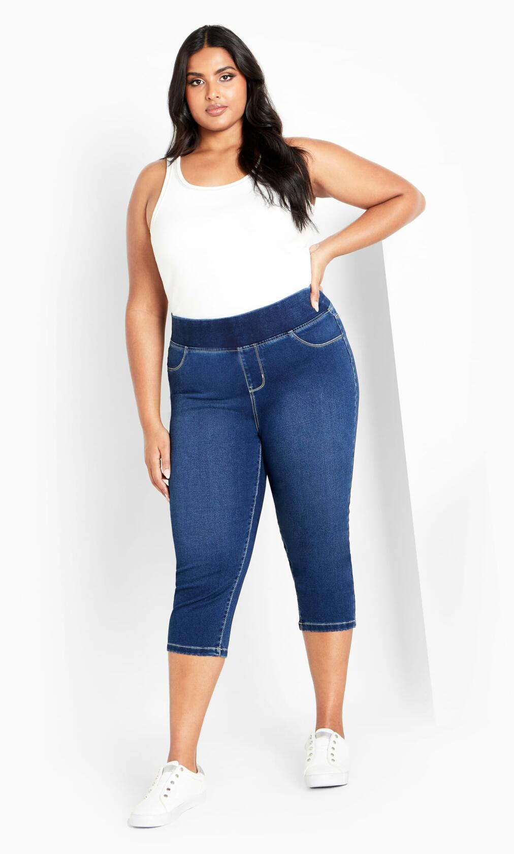 Avenue Women's Plus Size Pull On Cropped Denim Legging Mid Wash