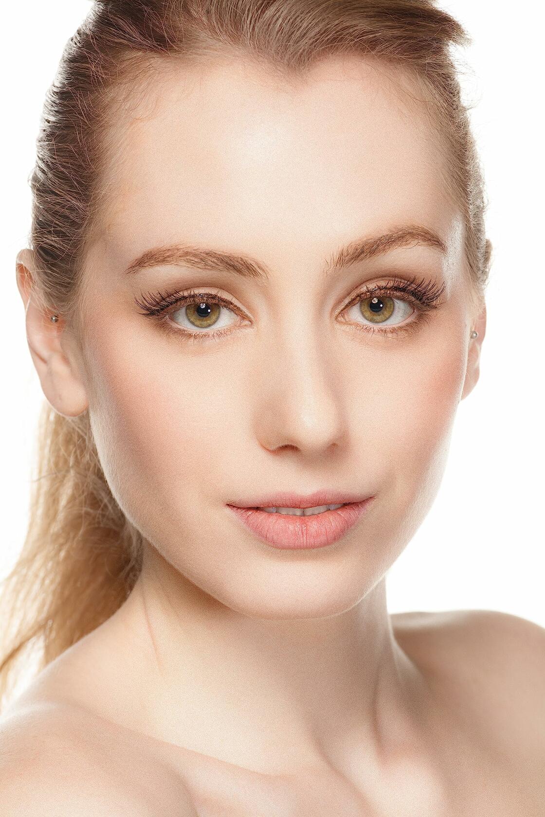 Dorisue Cat Eye Half Lashes Mini Wispy Natural Handmade Soft 5 Pairs