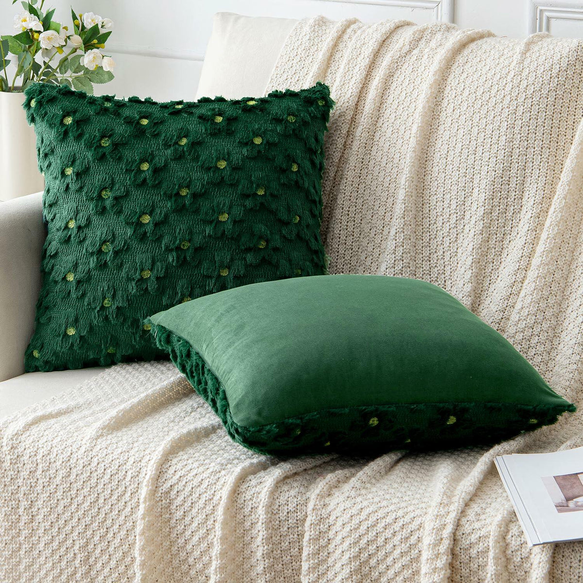 EMEMA Decorative Throw Pillow Covers 18x18 Inch Set of 2 Green Plush Soft