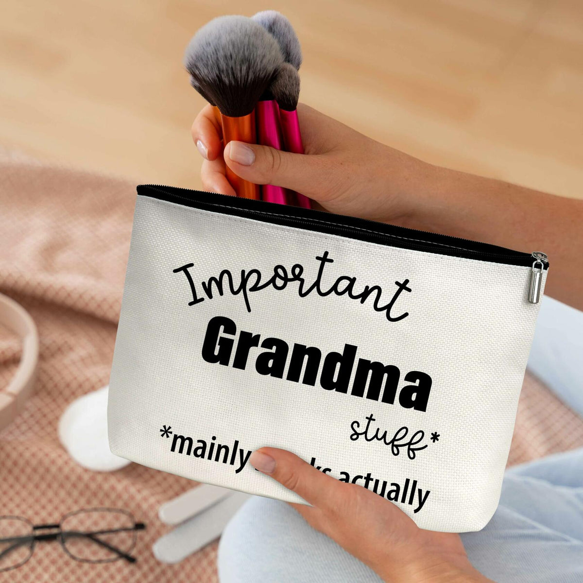 Gigi Gifts Makeup Cosmetic Bag for Grandma Women Best Gigi Ever - C08