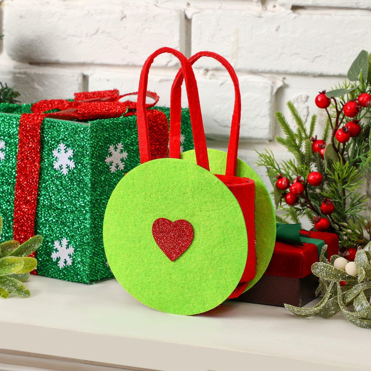 Sweetude Lime Green Christmas Felt Treat Bags 12 Pcs 5.39x9.06 Inch
