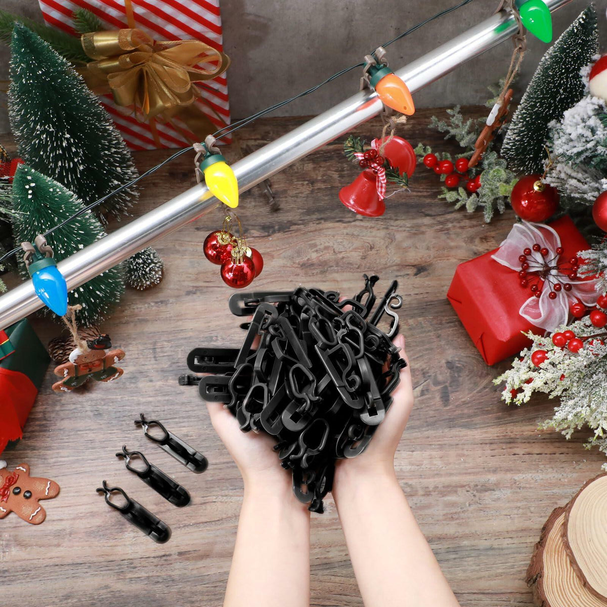 Blulu 25 Pcs Light Clips Hooks Gutter Clips for C9 C7 C6 Roof Black