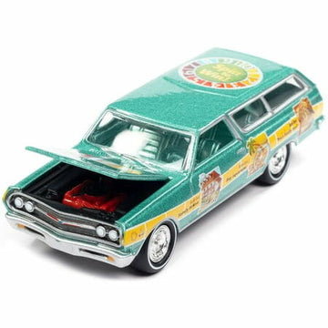 Johnny Lightning Game of Life 1965 Chevy Station Wagon Artesian Turquoise