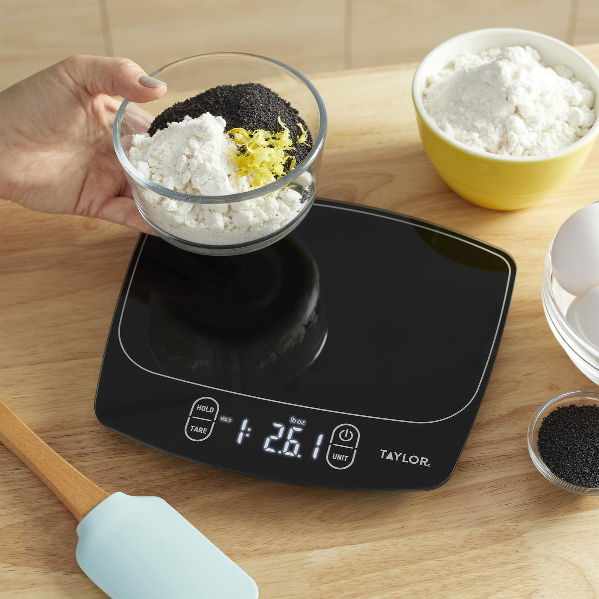 [Like New] Taylor Waterproof Digital Kitchen Scale 11lb Black