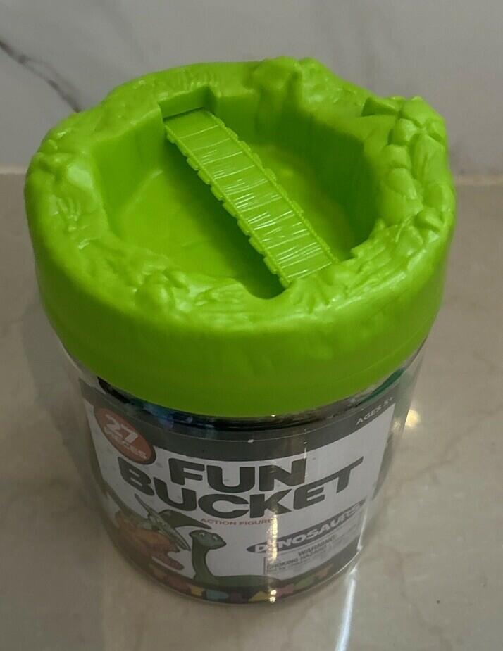 Fun bucket 27 pieces Dinosaurs action figures toy planet .pre Owned
