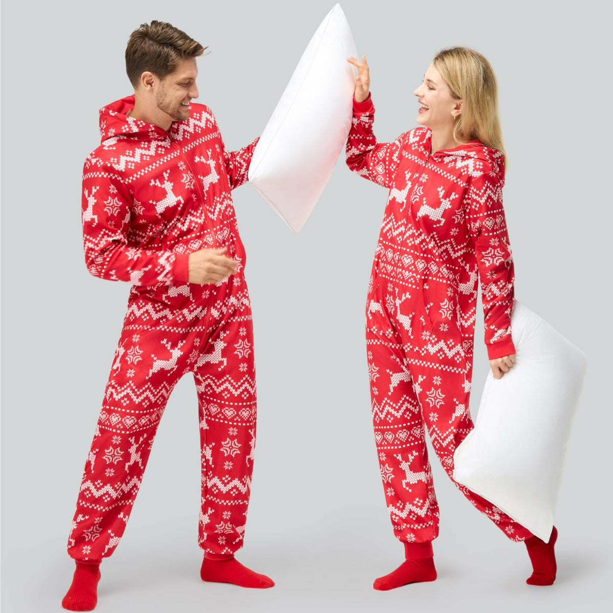 Giggling Getup Women Christmas Pajamas Hooded Nordic Print Red Size L