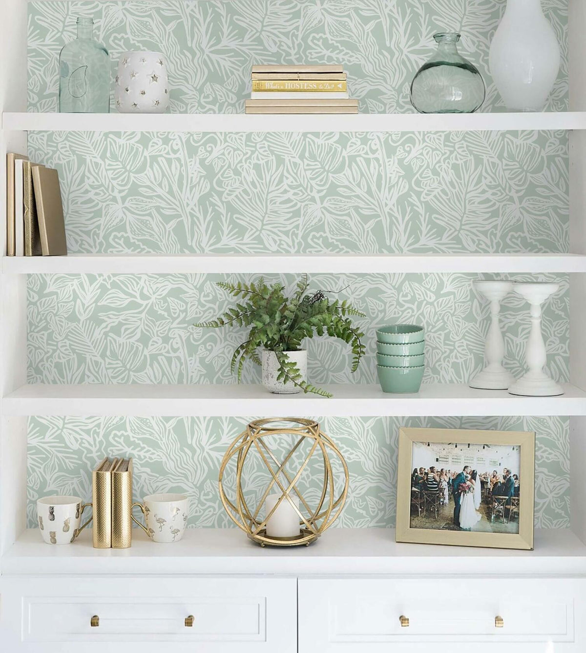 Fiula Peel and Stick Wallpaper Green White Leaf 17.3inx78.7in Removable Vinyl