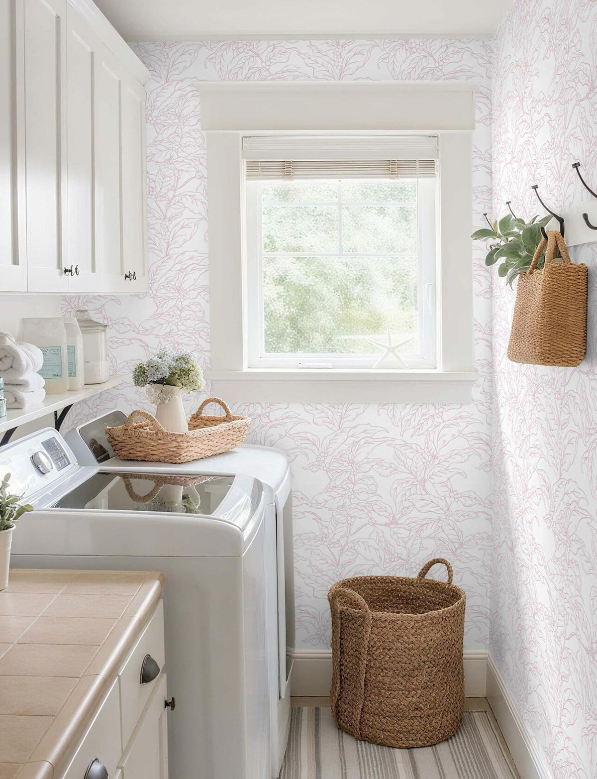 Heroad Boho Floral Peel & Stick Wallpaper Pink White 17.3x78.7in Vinyl