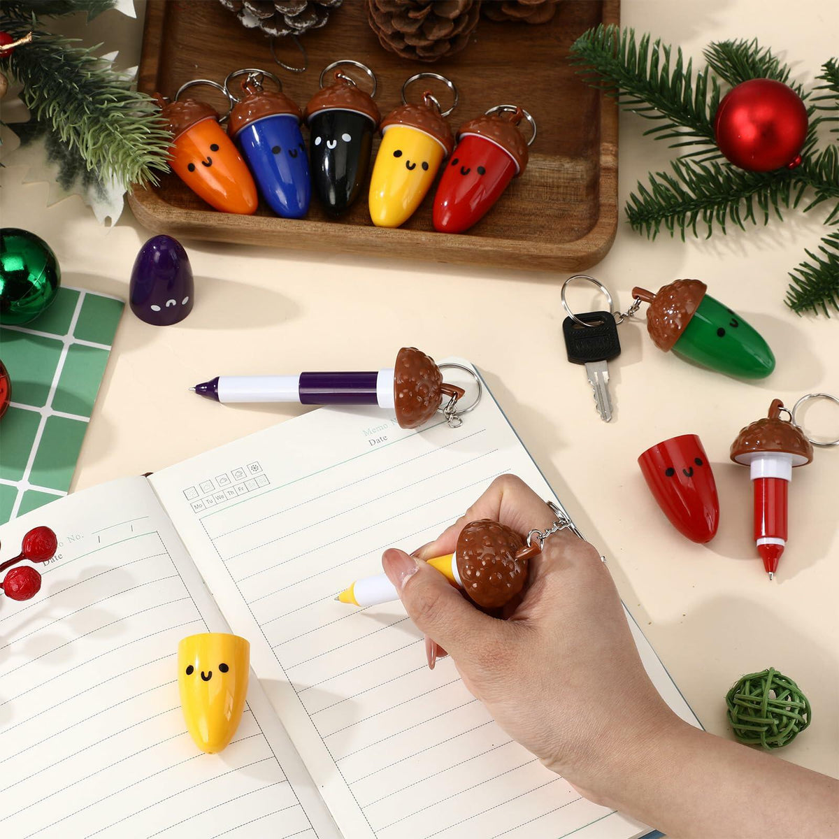 Sayglossy 21 Pcs Mini Acorn Cartoon Retractable Ballpoint Pens Bulk Cute Fall